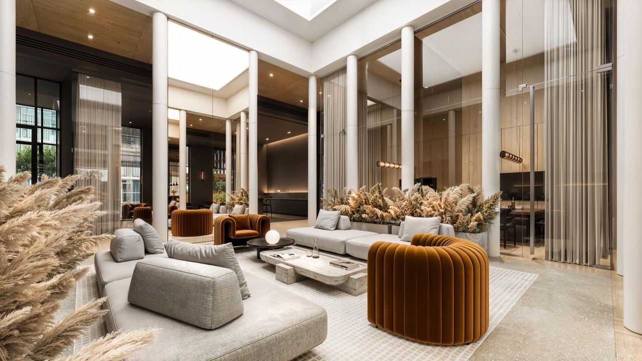 Living room in light tones — interior visualisation by Photoreal3d